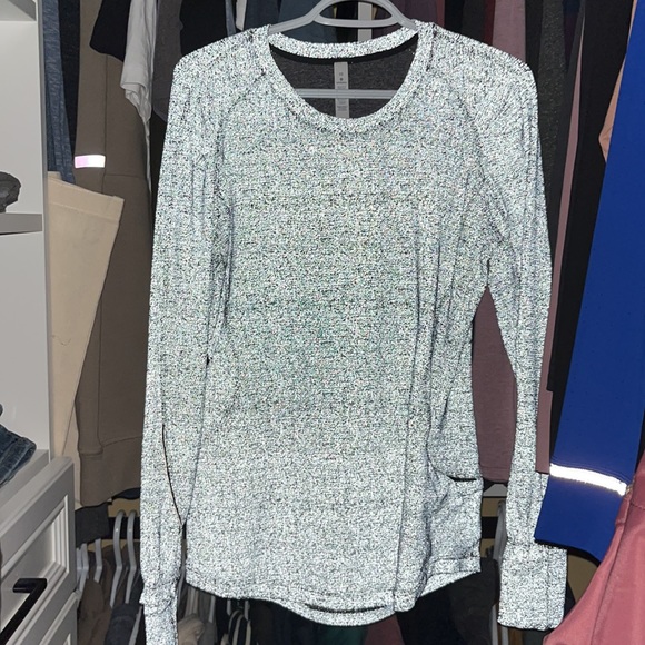 lululemon athletica Tops - NWOT 100% Reflective Rulu Longsleeve